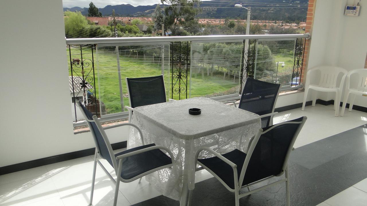 Chía Hotel Campestre Villa Juliana מראה חיצוני תמונה